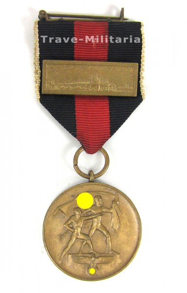 Medaille zur Erinnerung an der 1. Oktober 1938 mit Spange Prager Burg